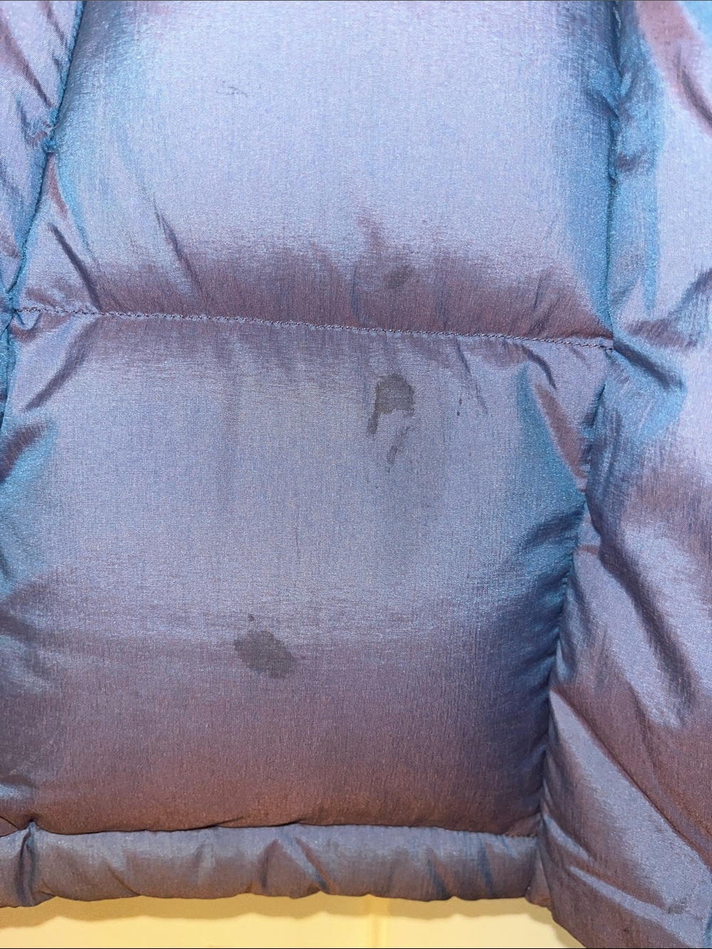 Lululemon Women's Lightweight no Puffer Vest - blue iridescent - Picture 4 of 6